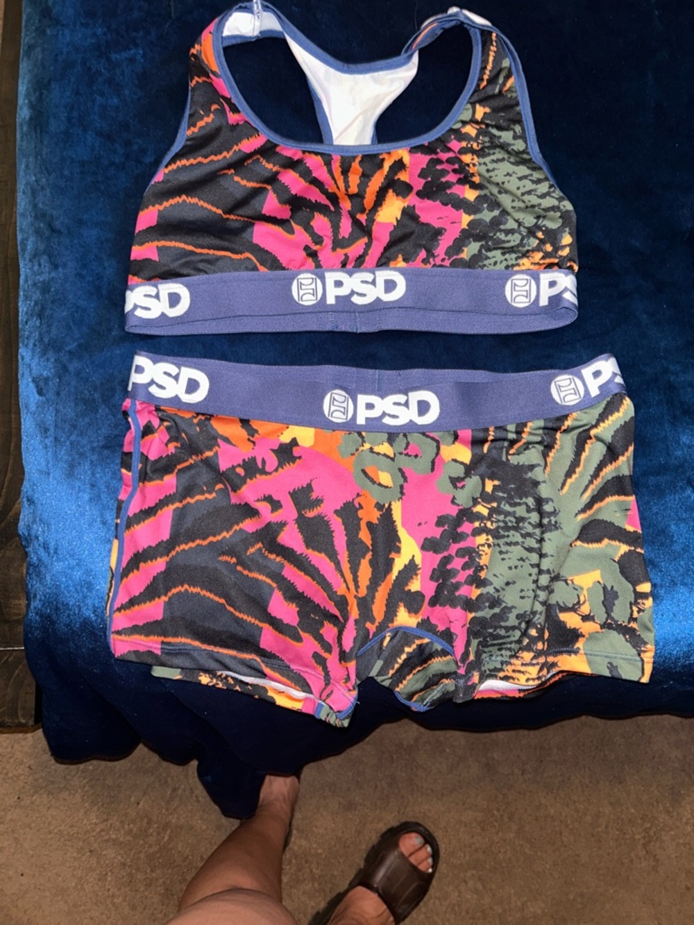 PSD Colorful Animal-Print Sports Bra and Boxer Set - Pink, Orange, Green, Black